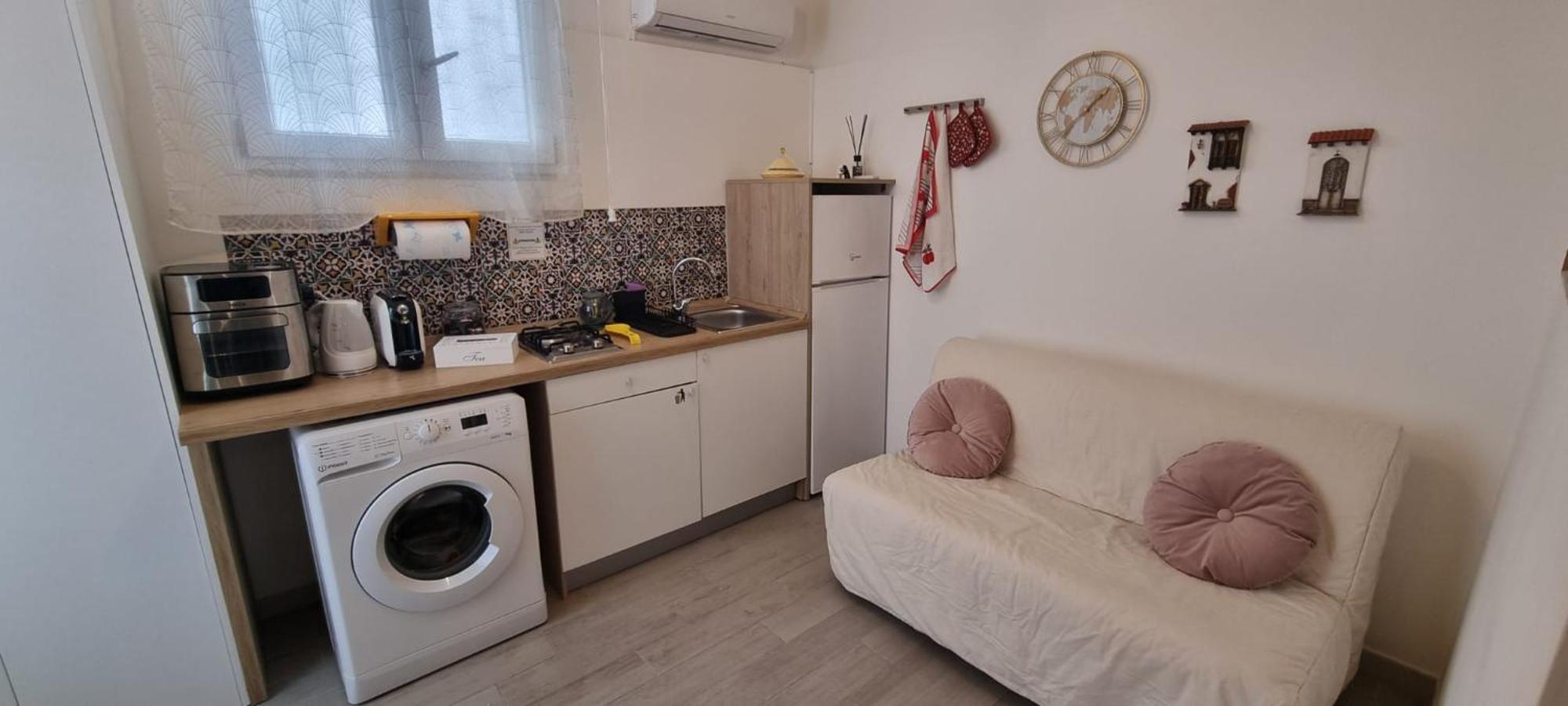 Вилла Loft Crispi Бари Экстерьер фото